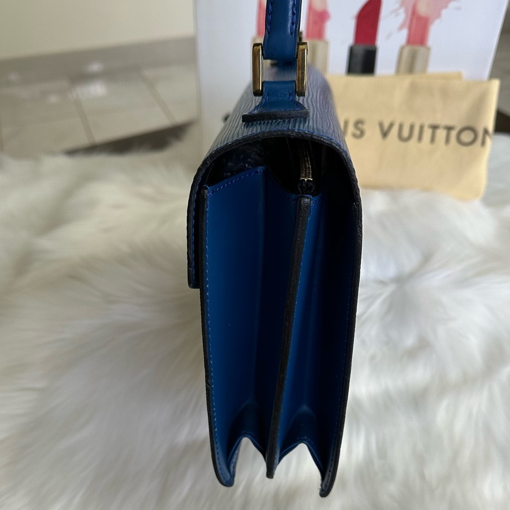 Stunning Epi Leather - Picture 9 of 17